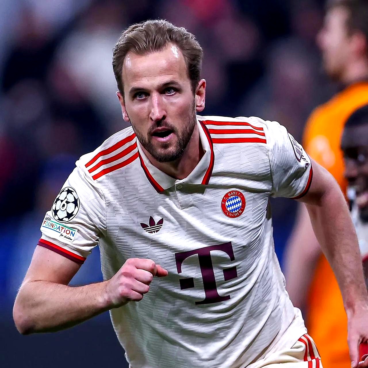 凯恩焦点对战，Doinb与40激战曼联分钟，败北胜负难料！九游下载官网