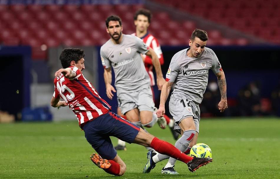 UFC大奖赛焦点战：北城雄狮队翻盘三湘雷豹队，外线火力全开。中场绞杀压制对手的简单介绍九游官网首页